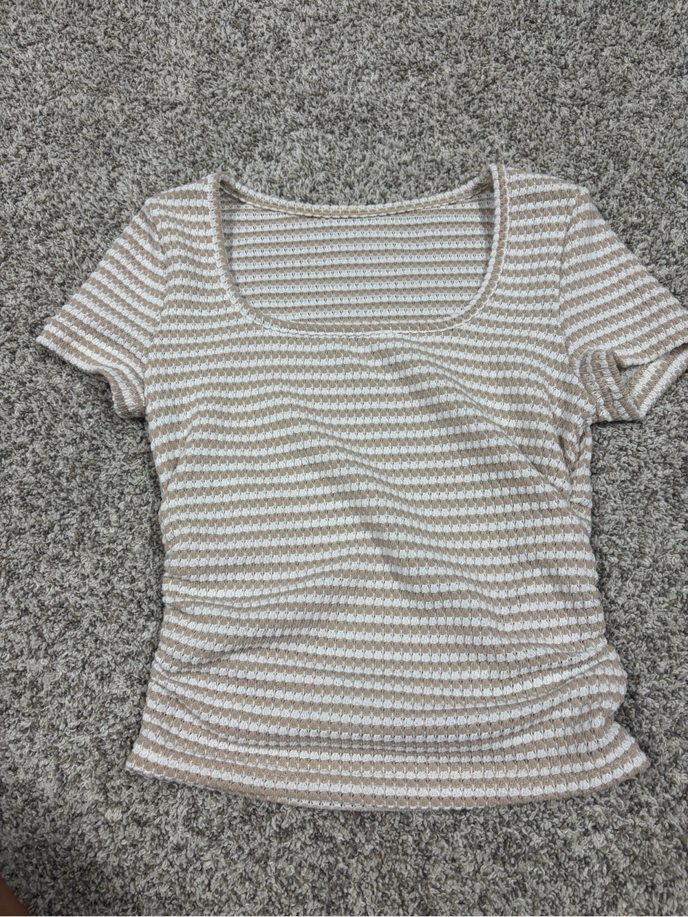 Striped Scoop Neck Short Sleeve Top in Beige and White